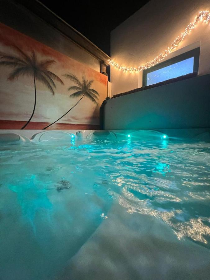 Casa Orilla! Beautiful Private Holiday Villa With Hot Tub La Oliva Buitenkant foto