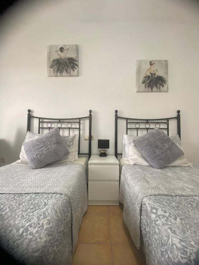 Casa Orilla! Beautiful Private Holiday Villa With Hot Tub La Oliva Buitenkant foto